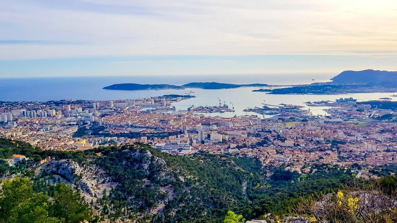 Appartement Studio mezzanine - Clim - Wifi - Centre historique Toulon France